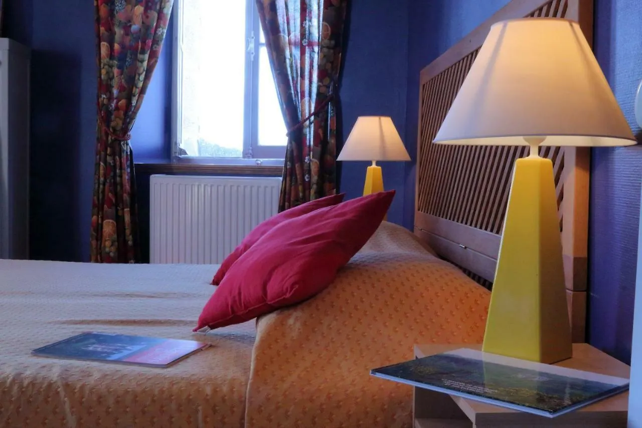 Nocleg ze śniadaniem Chambres D'Hotes Du Manoir De Suguensou Audierne