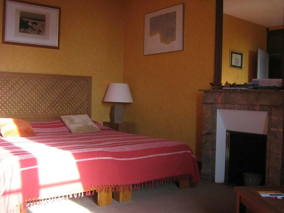 Chambres D'Hotes Du Manoir De Suguensou Audierne Nocleg ze śniadaniem